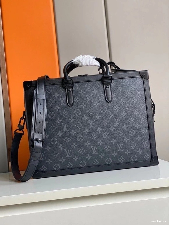 WIS LOUIS TRUNK SOFT VUITTON 1013